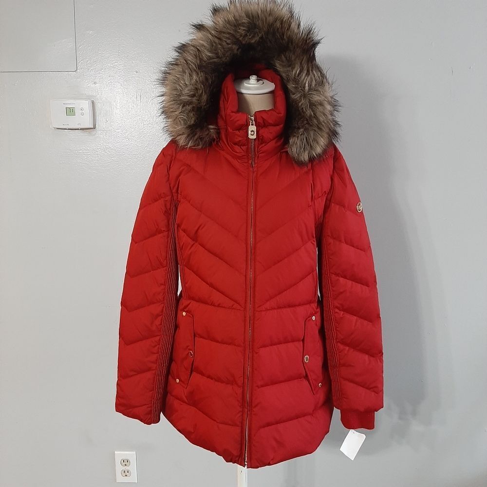 Michael Kors Faux Fur Trim Chevron Quilted Down Coat Size Large - Picture 3 of 9